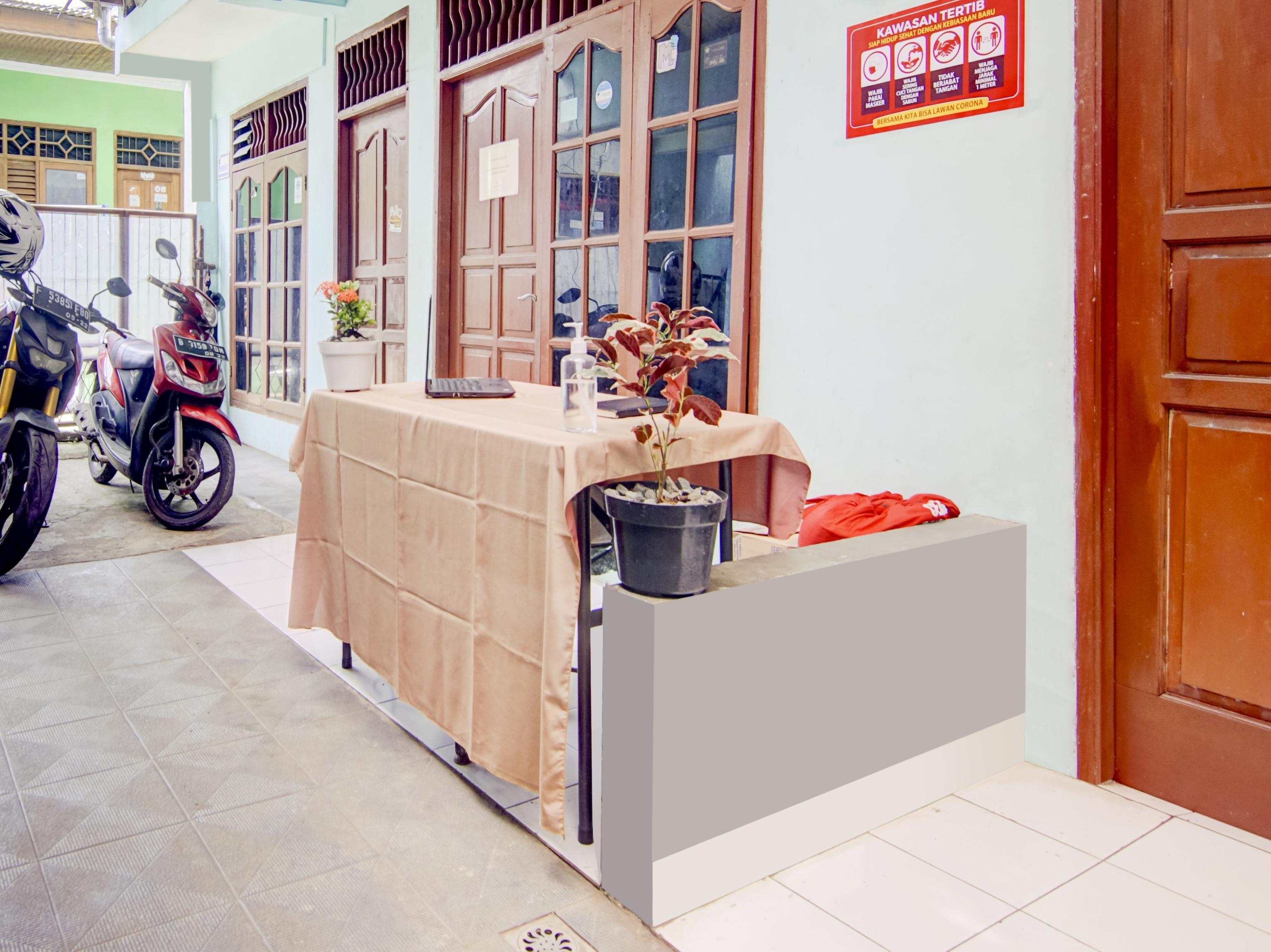 Spot On 3979 Wisma Purimas Syariah เดป็อก ภายนอก รูปภาพ